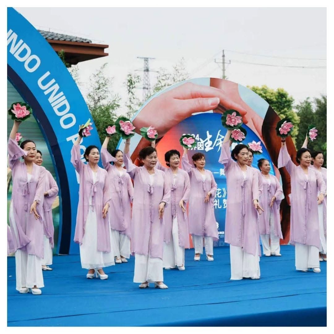 World United for life_4.jpg